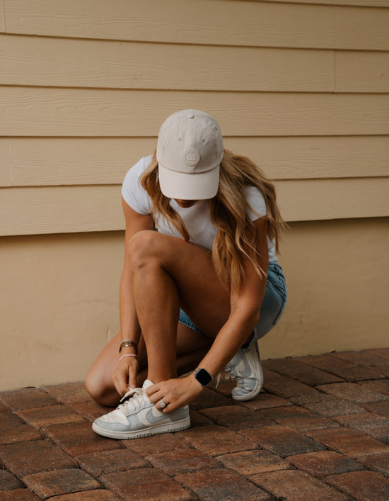 Mom in Motion Cap - Ivory