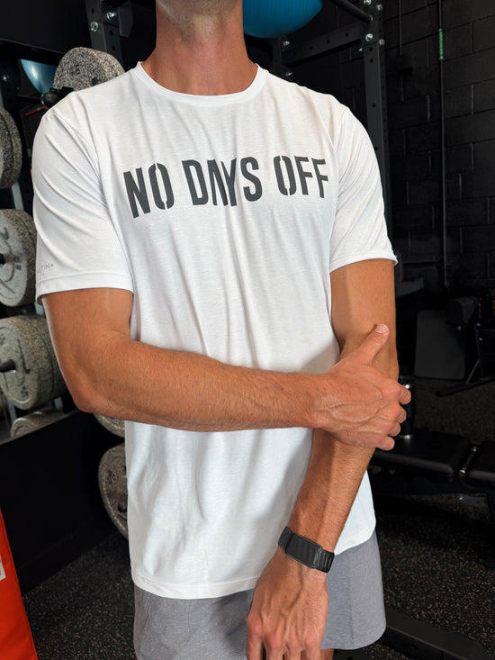 NO DAYS OFF Everyday Performance Tee – White